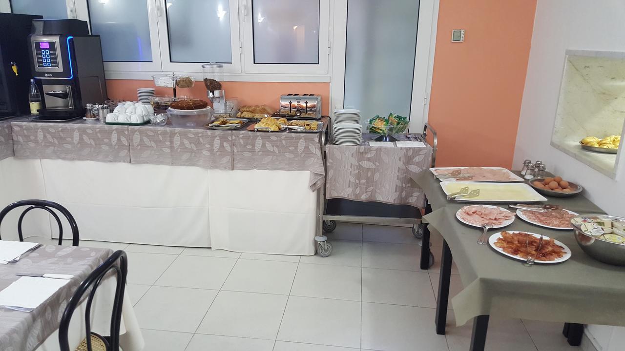 Hotel Bianchi Viareggio Ngoại thất bức ảnh