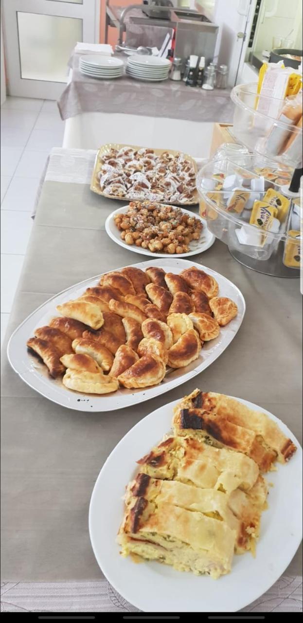 Hotel Bianchi Viareggio Ngoại thất bức ảnh